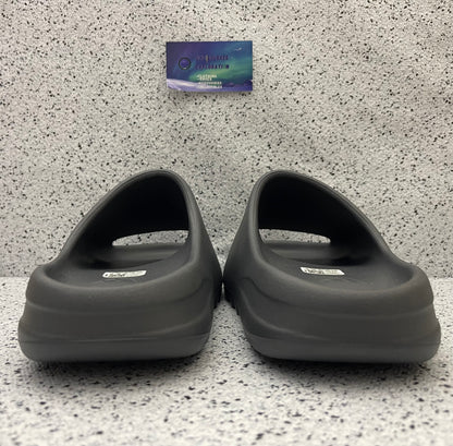 Yeezy Slide Slate Grey