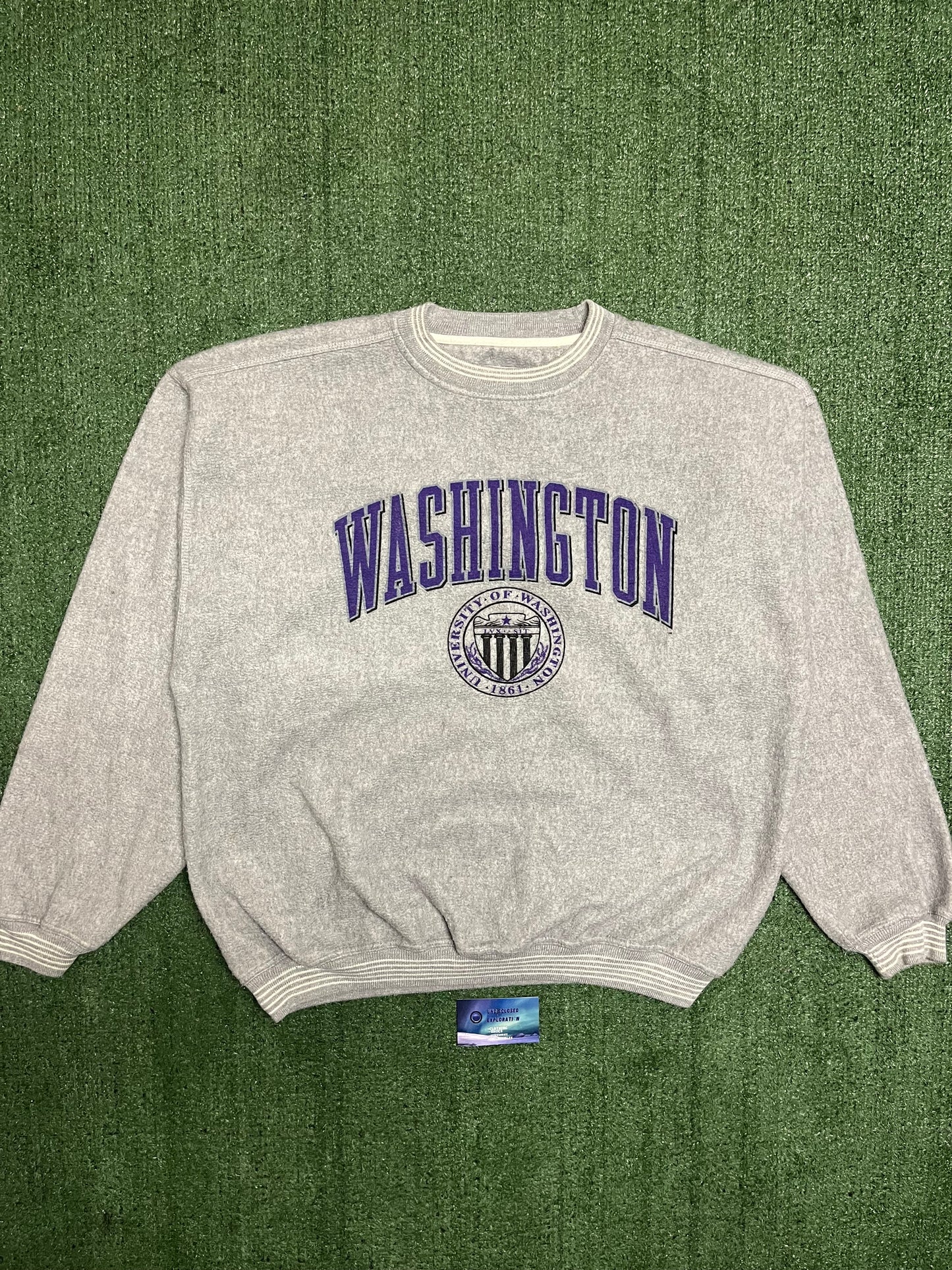 Vintage university of Washington uw crewneck