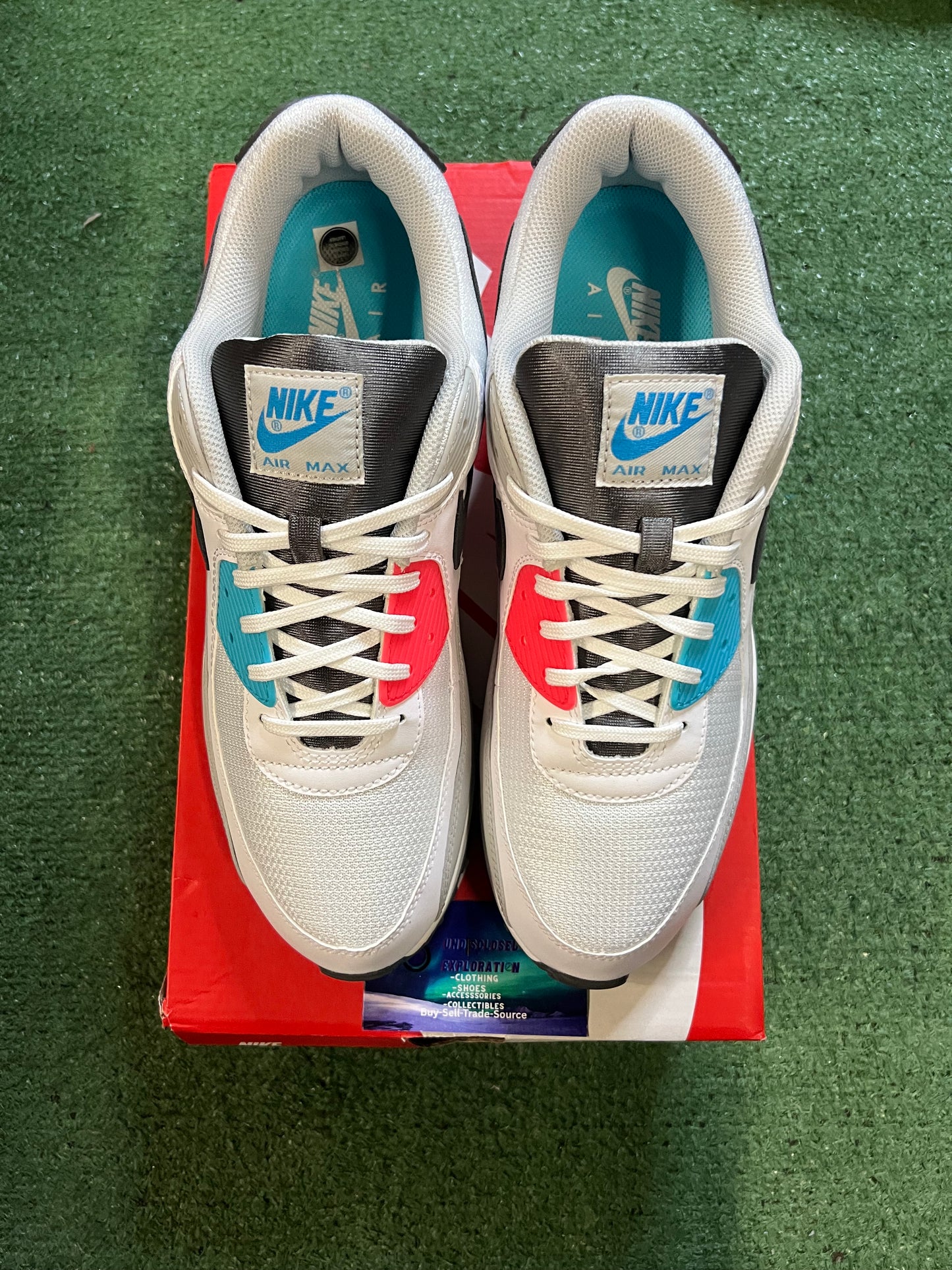 Nike air max 90 chlorine size 13men/14.5women