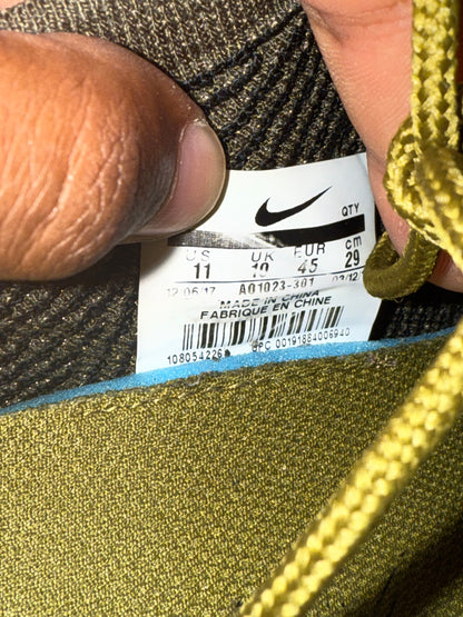 Air Max 270 Flyknit Olive Flake 11 Men/12.5 Women “Preowned”