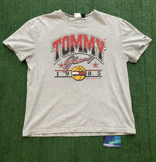 Vintage 1985 Tommy Hilfiger Tee