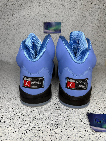 Jordan 5 UNC