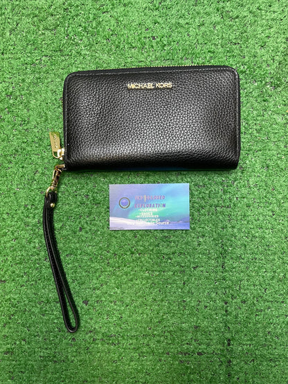 Michael Kors black pebbled leather wristlet