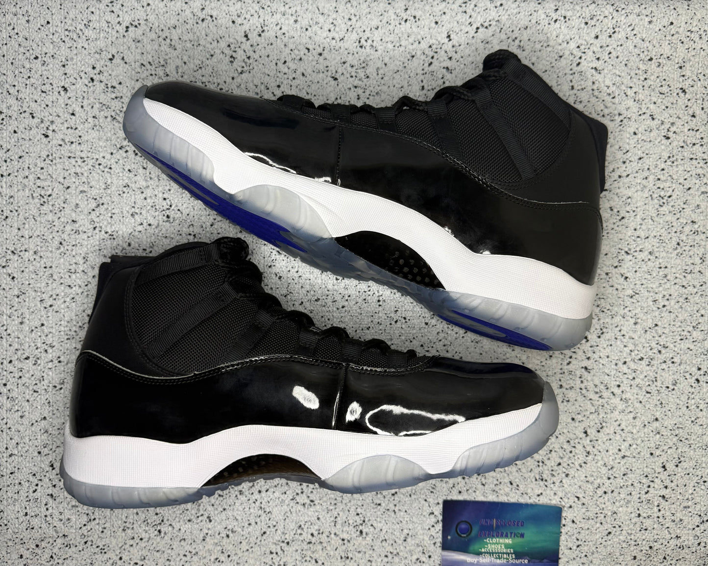 Jordan 11 Space Jam