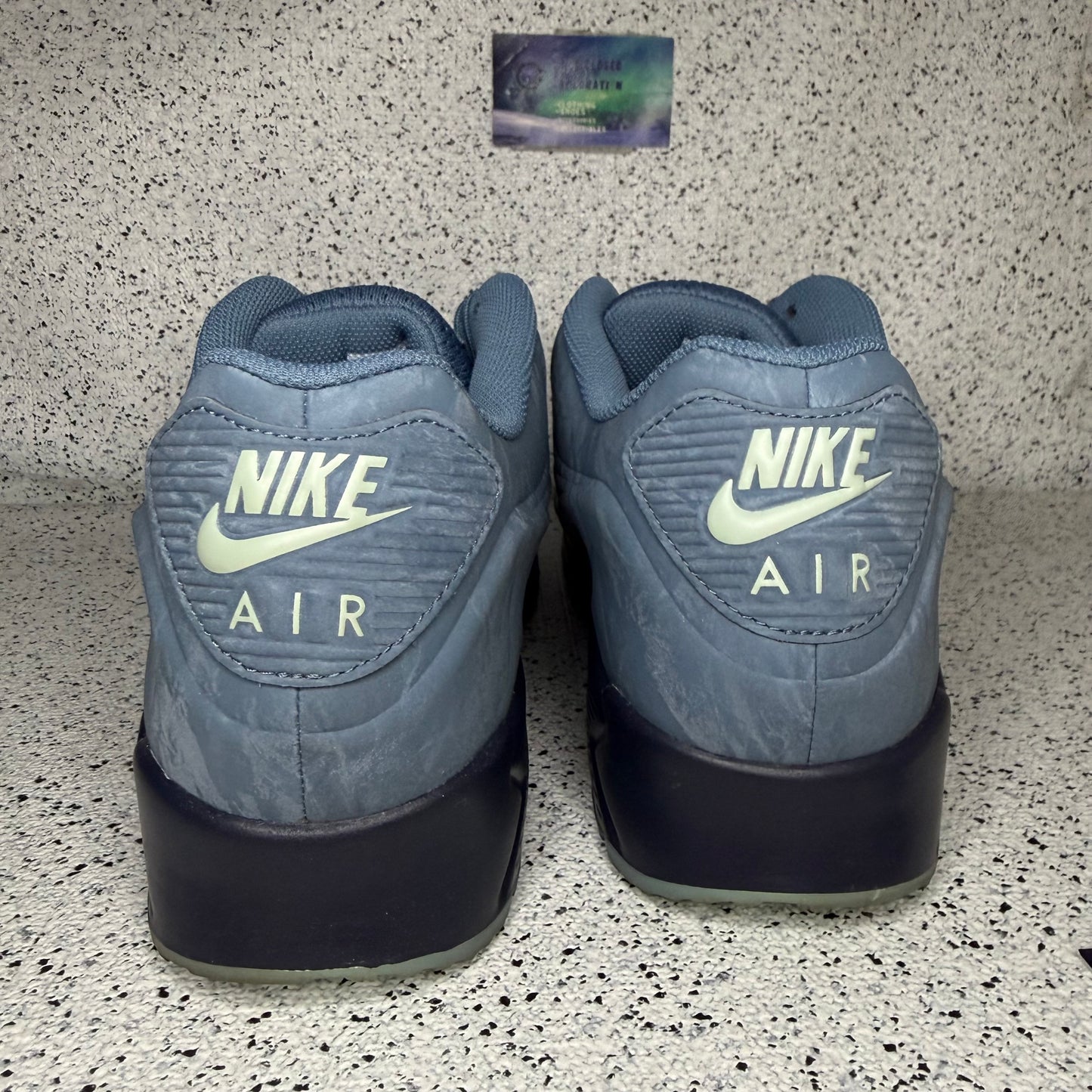 Nike Air Max 90 Thunder Storm 13 Men “Preowned”