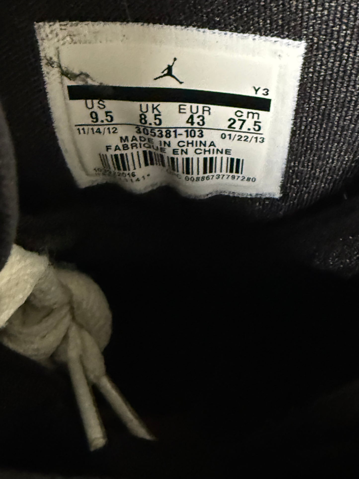Jordan 8 Bugs Bunny 2013 9.5 Men/11 Women “Preowned”