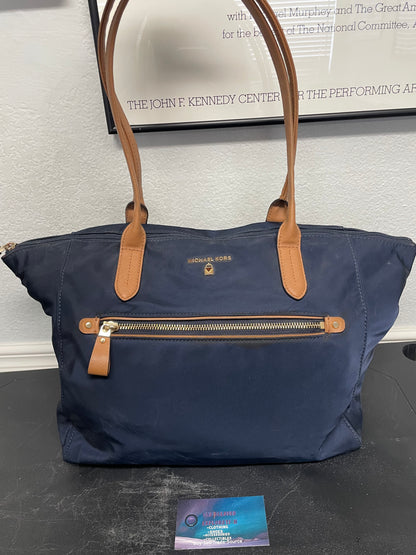 Micheal Kors kelsey Navy tote bag