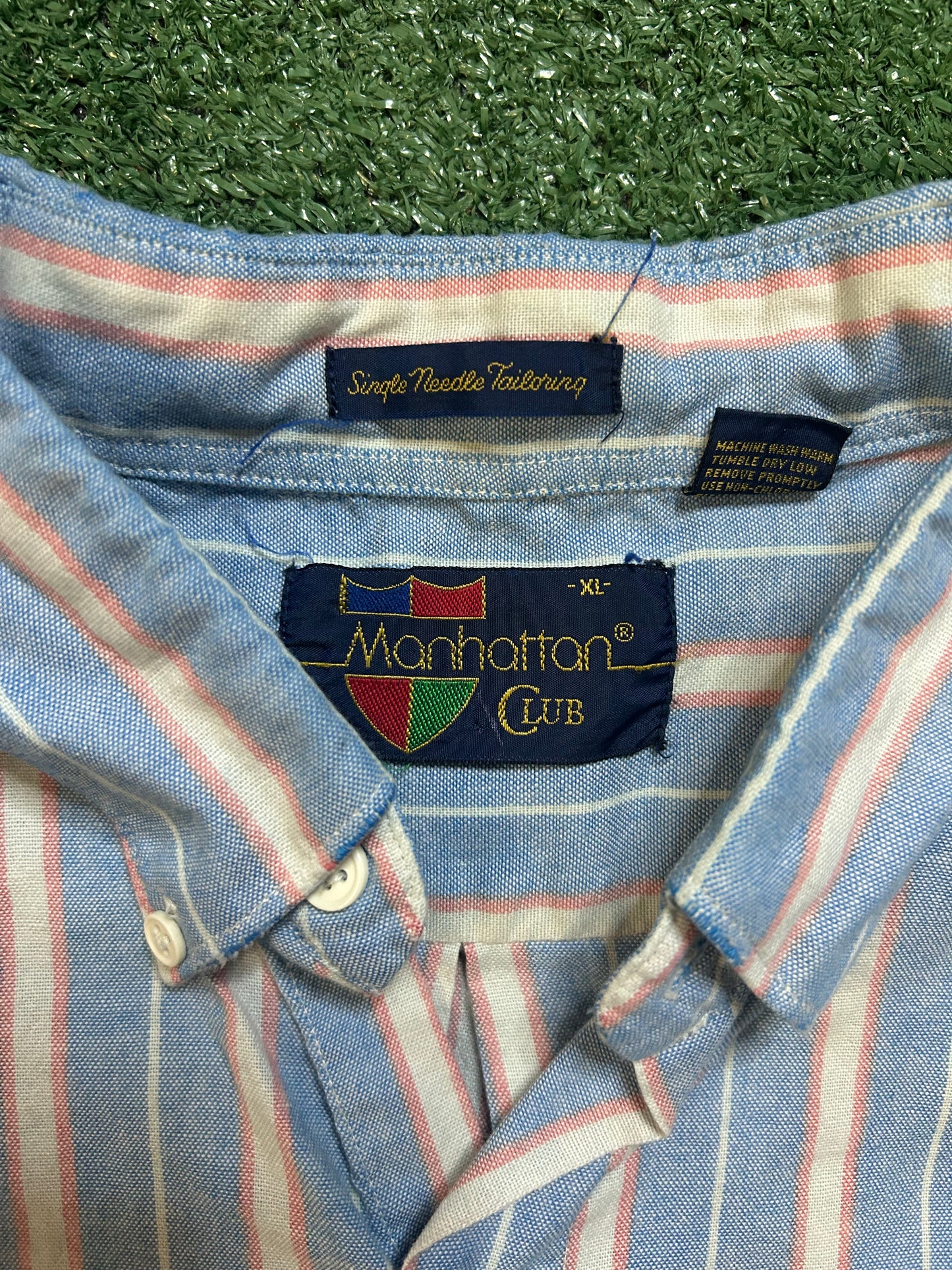 Vintage Manhattan club cropped button up