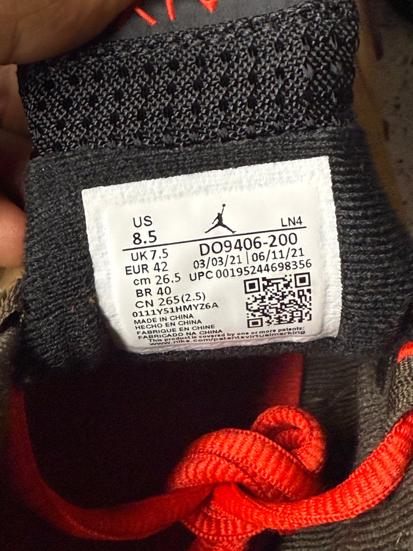 Jordan 14 Winterized 8.5 Men/10 Women