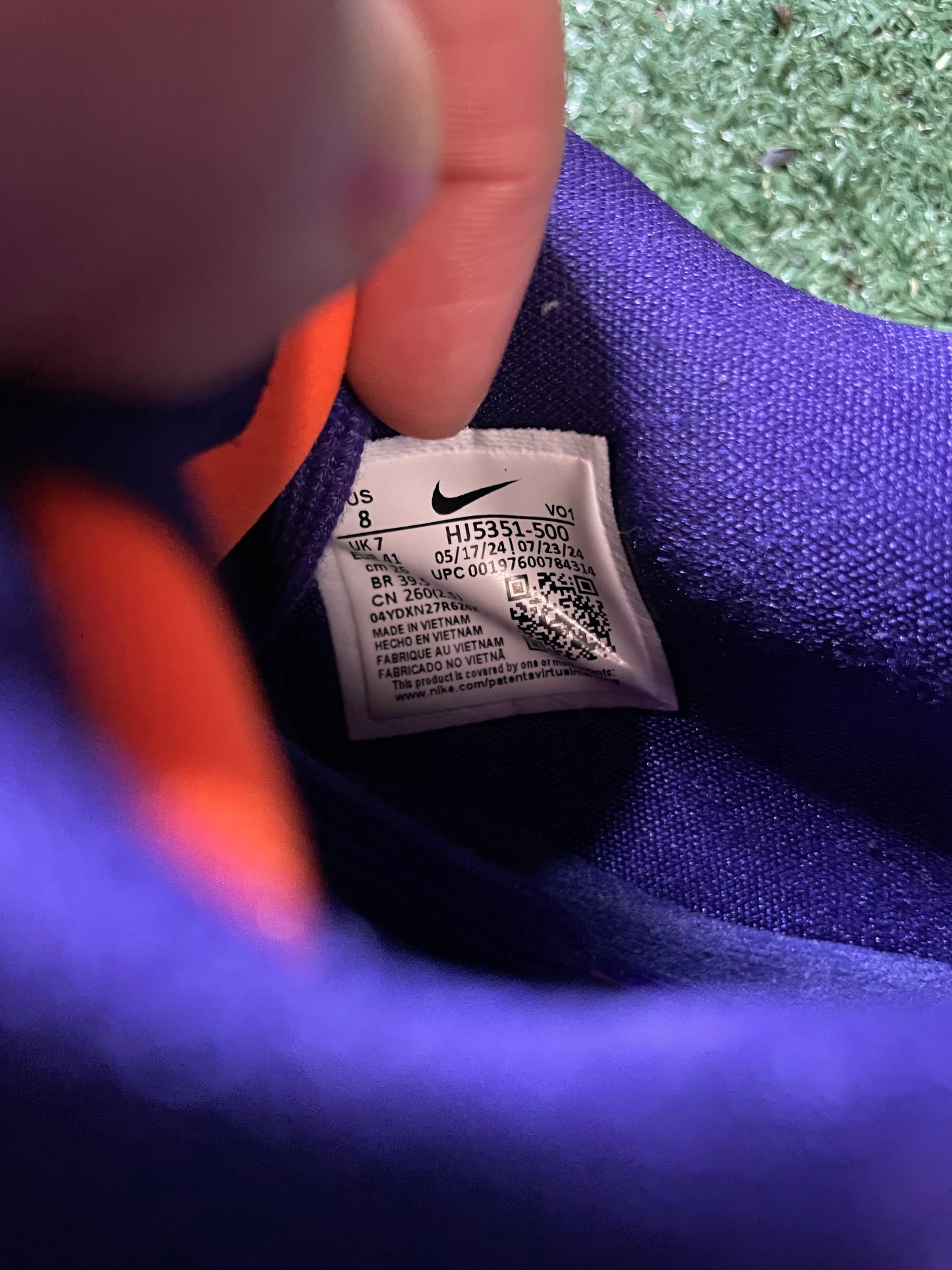 Nike book 1 sunset size 8men/9.5women