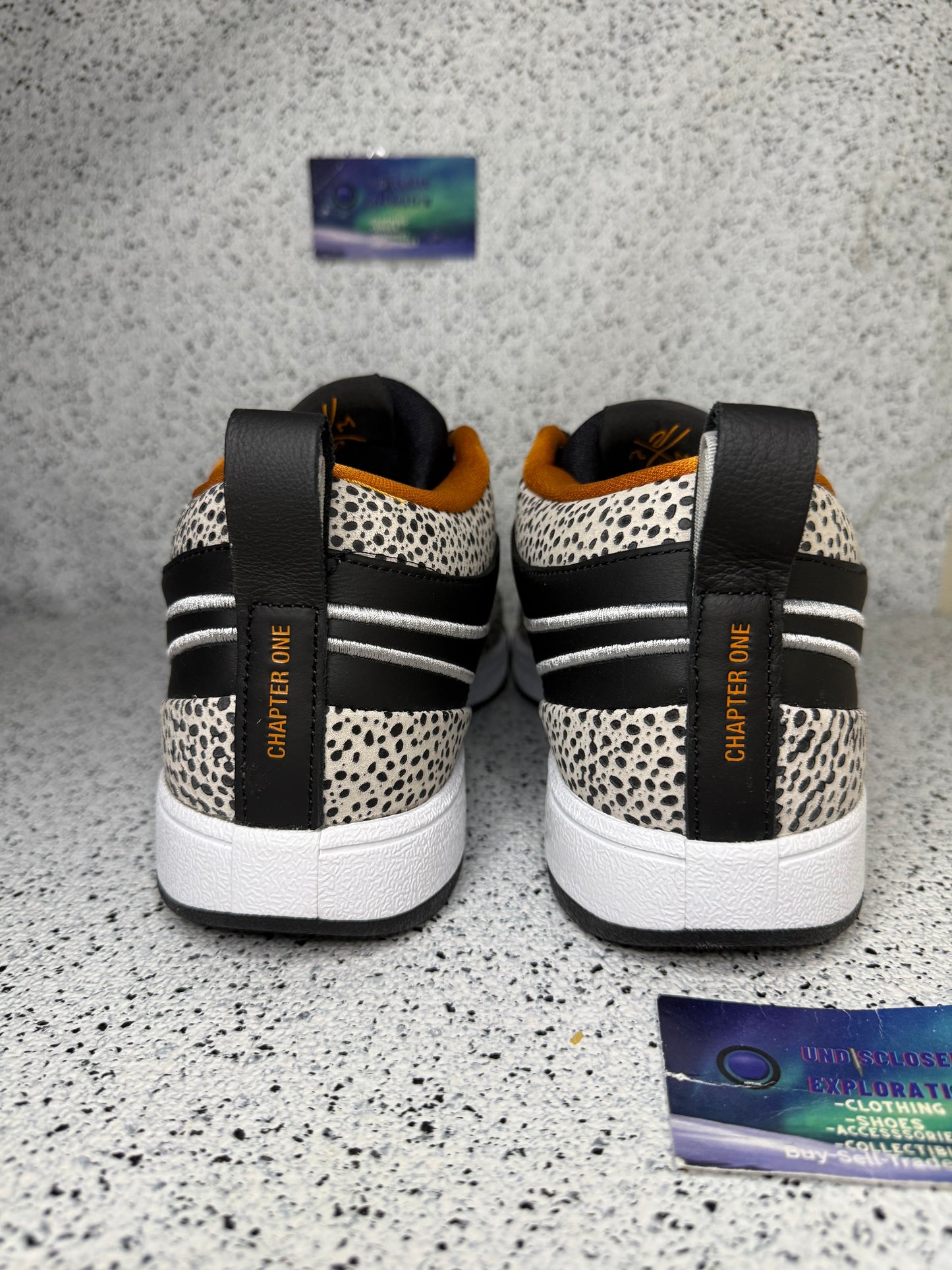 Nike Book 1 Safari 12 Men/13 Women “Preowned”