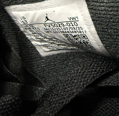 Jordan 4 Black Cat