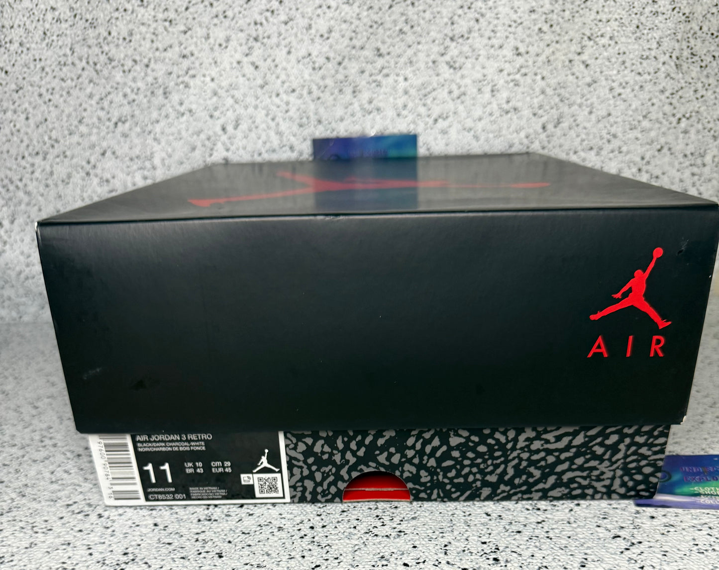 Jordan 3 Black Cat
