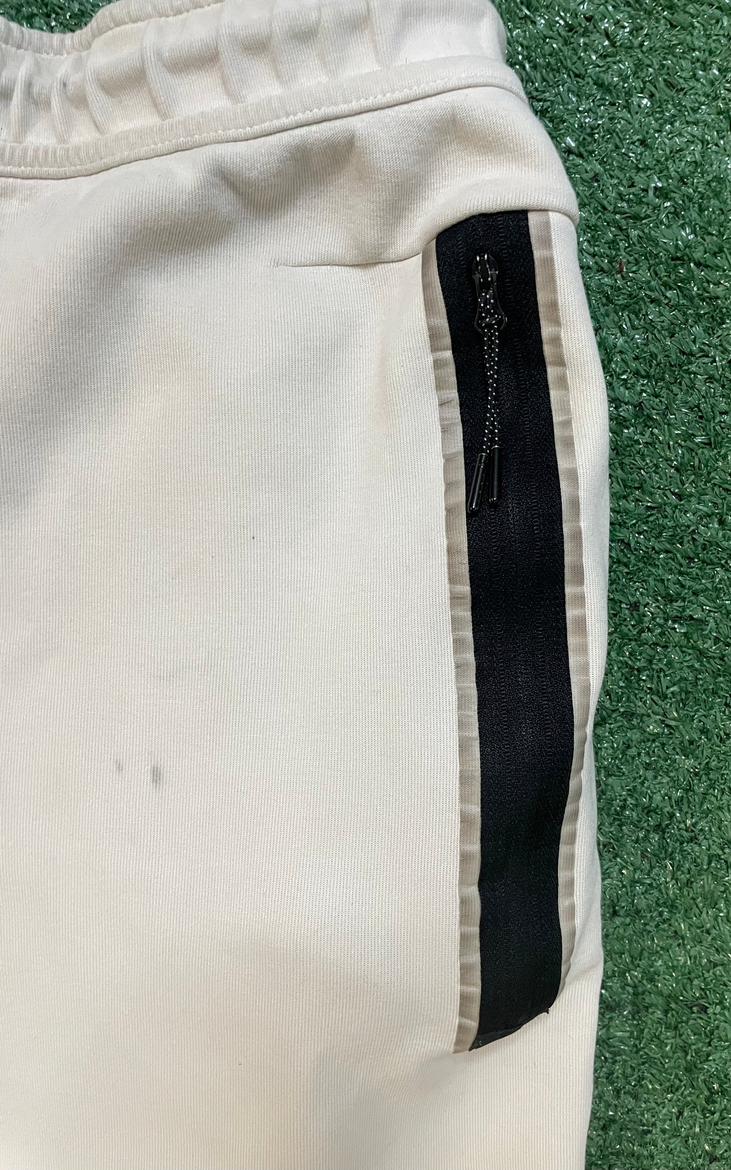 Nike beige tech fleece pants