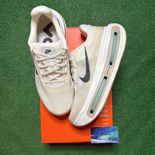 Nike Vomero Premium Pale Ivory
