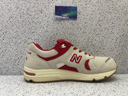 New Balance 1700 Kith Toronto Marshmallow 10.5 Men/12 Women “Preowned”