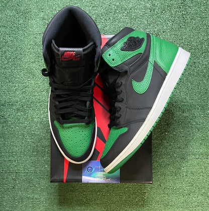 Air Jordan 1 high pine green 2.0 size 11men/12.5women