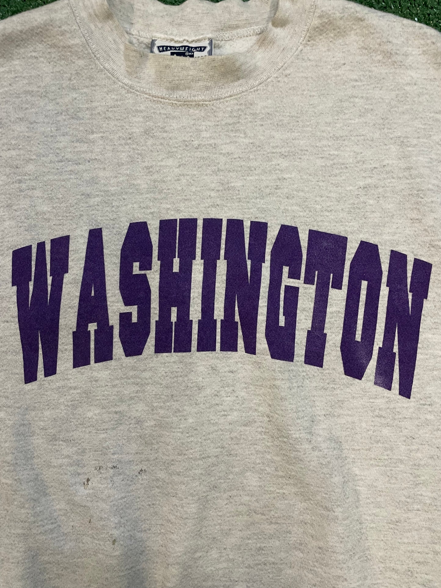 Vintage 1990s U of W university of Washington Crewneck