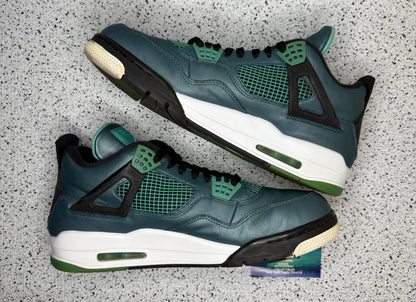 Jordan 4 Teal 13 Men/14.5 Women “Preowned”