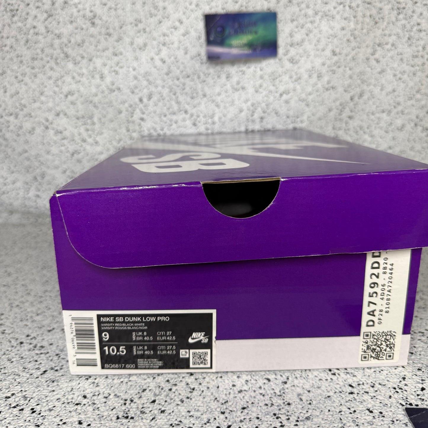 Nike Dunk SB Low Chicago 9 Men “Preowned”