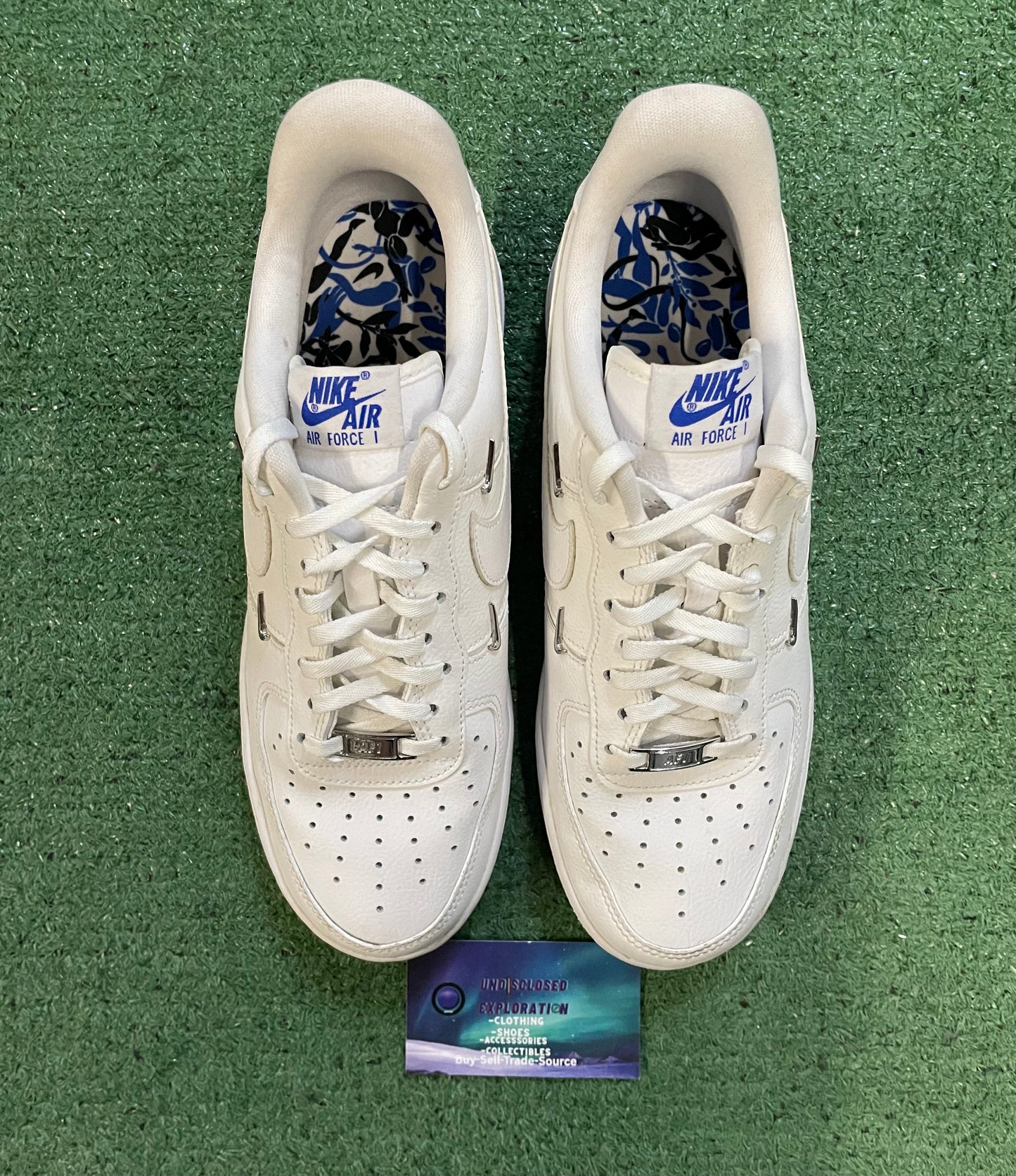 Nike Air Force 1 LX white size 7.5men/9women