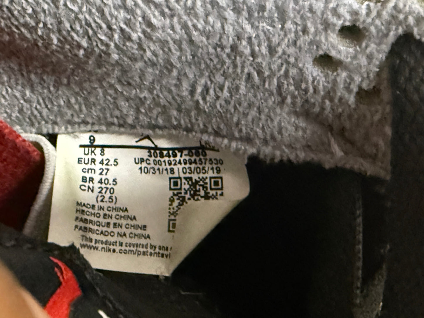 Jordan 4 Bred 2019 9 Men/10.5 Women “Preowned”