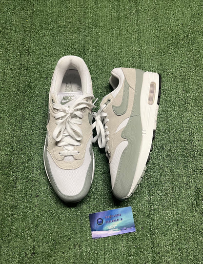 Nike air max 1 mica green