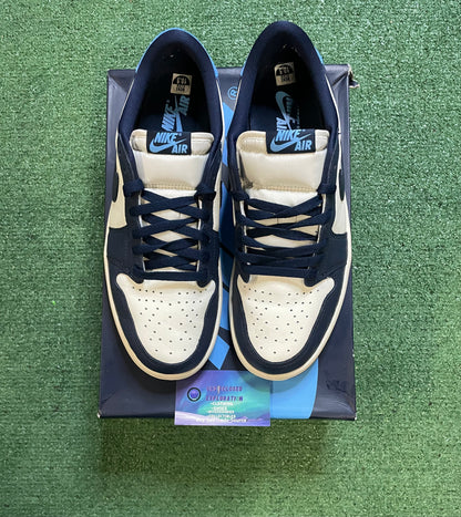 Air Jordan 1 Low obsidian size 10.5men/12women