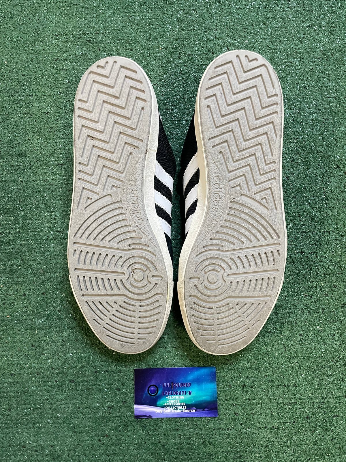 Adidas Nora black and white size 10men/11.5women