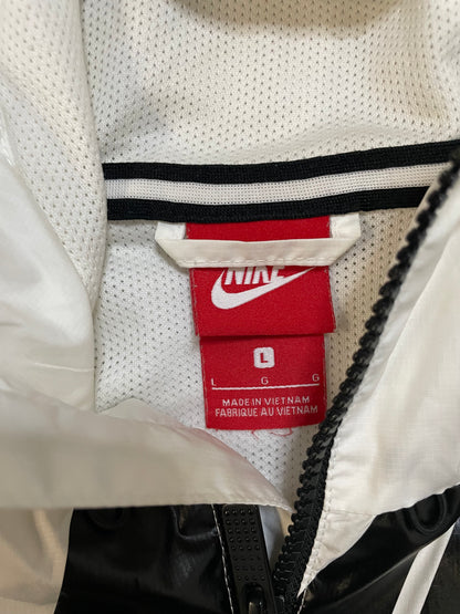 Nike black & white  GX1 windbreaker jacket