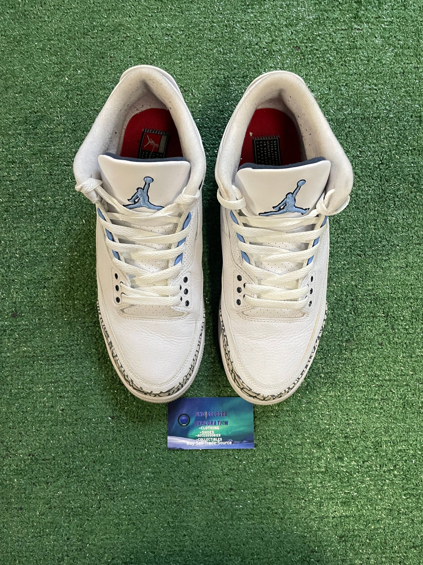 Air Jordan 3 UNC size 10.5men/12women