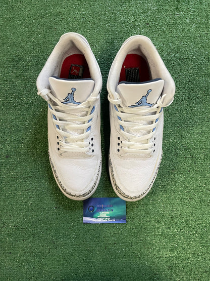 Air Jordan 3 UNC size 10.5men/12women