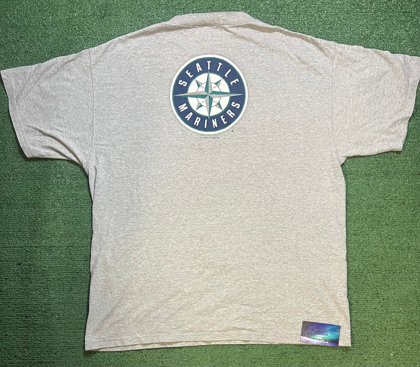 Vintage 2000s Seattle mariners grey logo tee