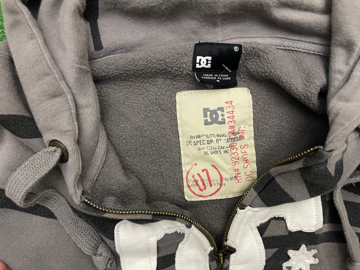 Vintage Y2K Grunge Dc Shoes Hoodie