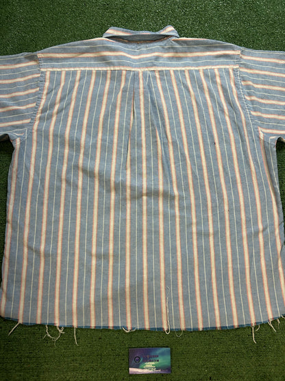 Vintage Manhattan club cropped button up
