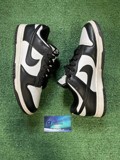 Nike Dunk low white black panda size 8.5men/10women