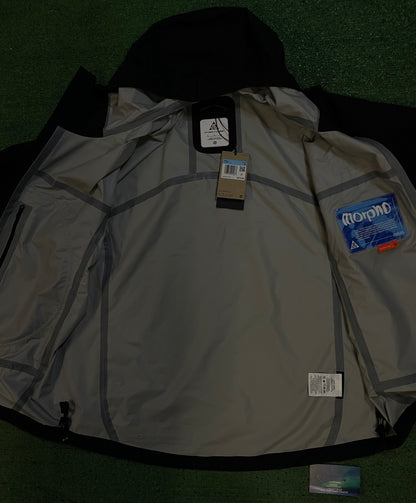 Nike ACG morpho storm hooded jacket
