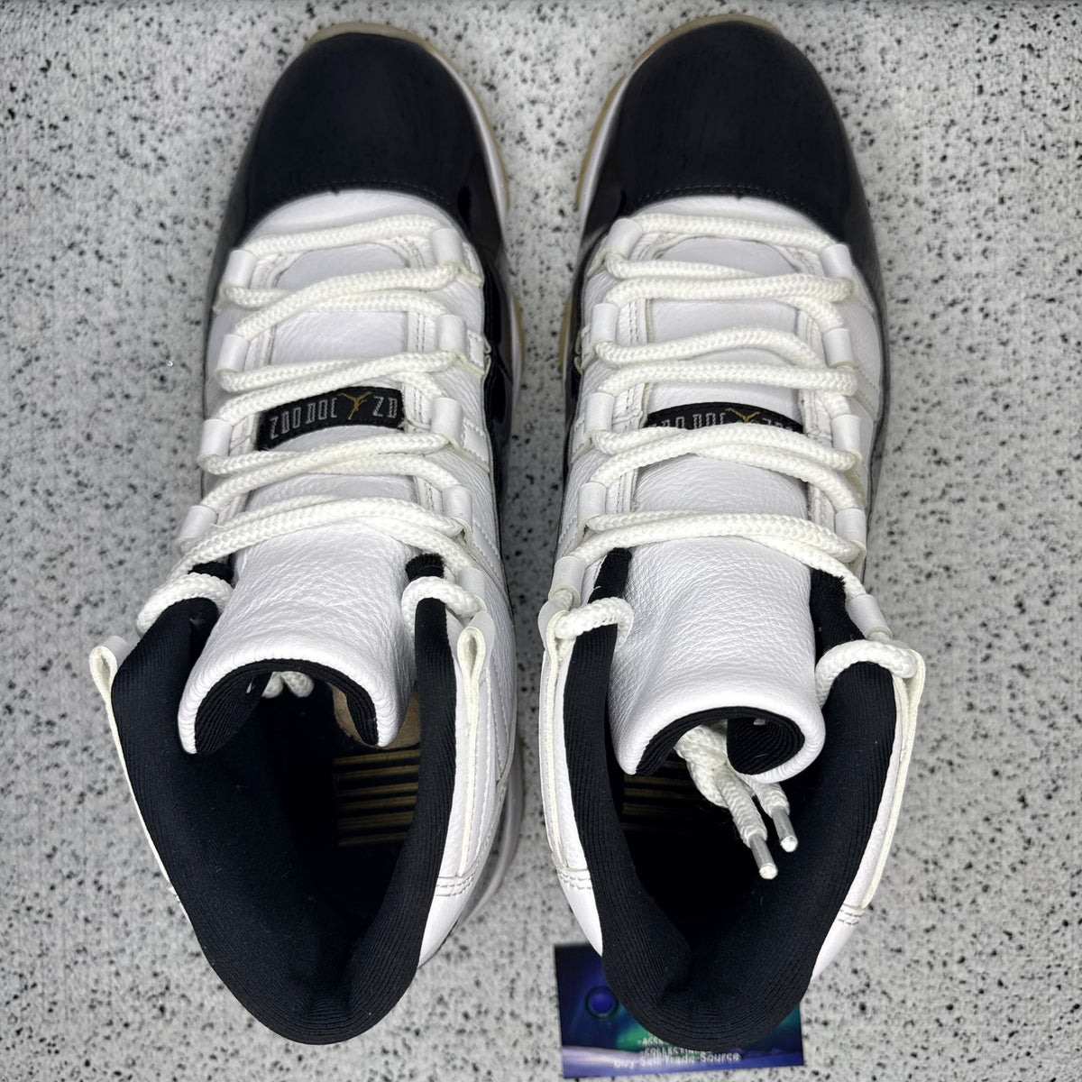 Jordan 11 Gratitude 11 Men “Preowned”