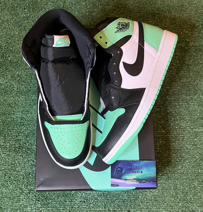 Air Jordan 1 High Green Glow