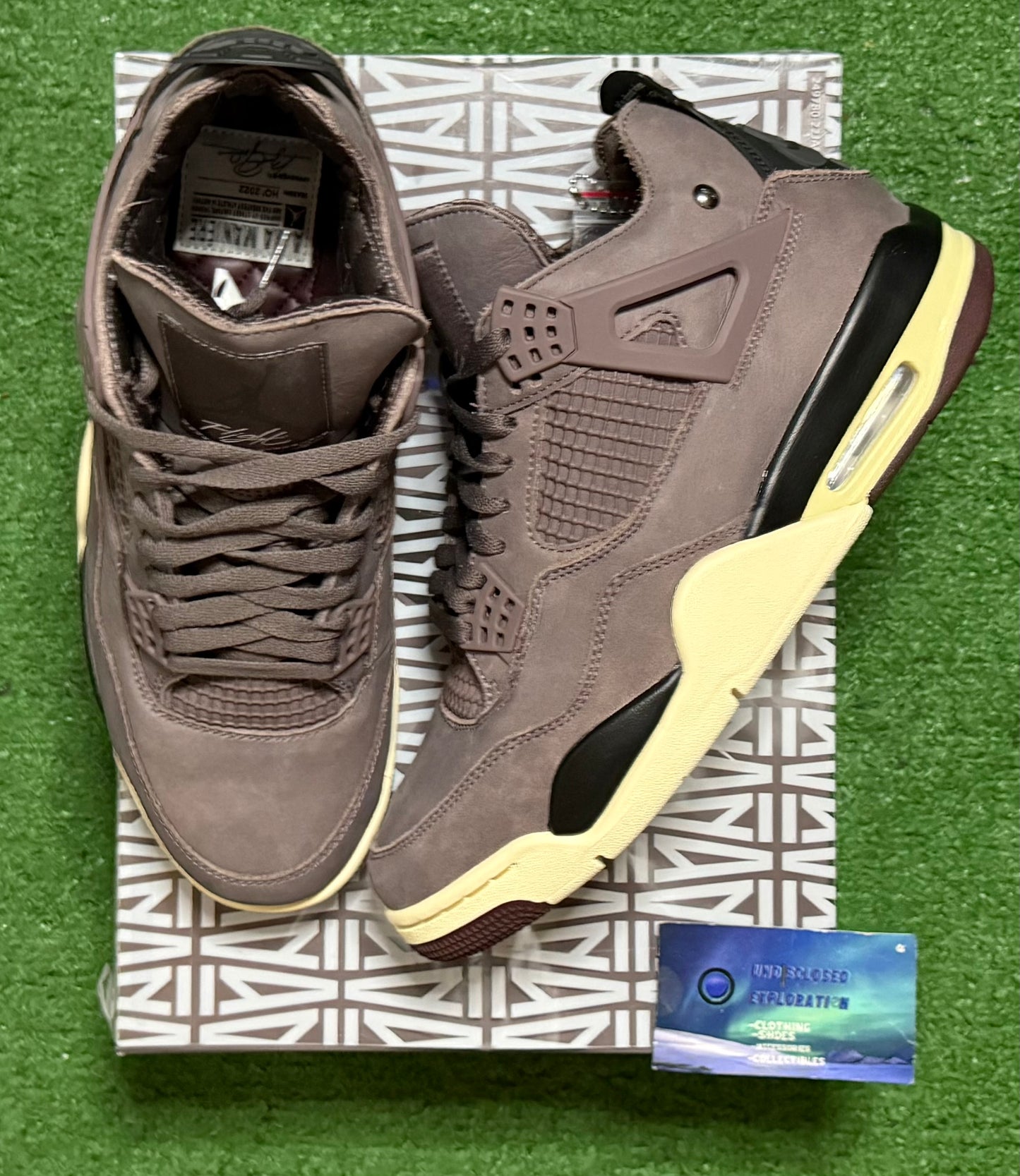 Jordan 4 A Ma Maniére Violet Ore