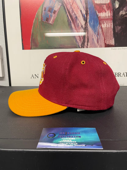 Vintage  1990s USC Trojans red and gold hat