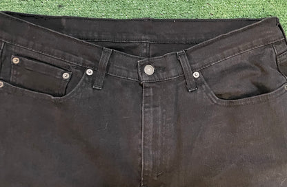 Levi 514  black denim jeans