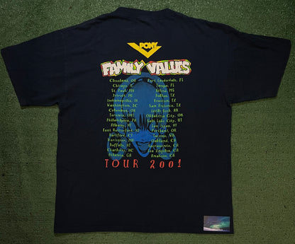 Vintage 2000s Family Values tour tee