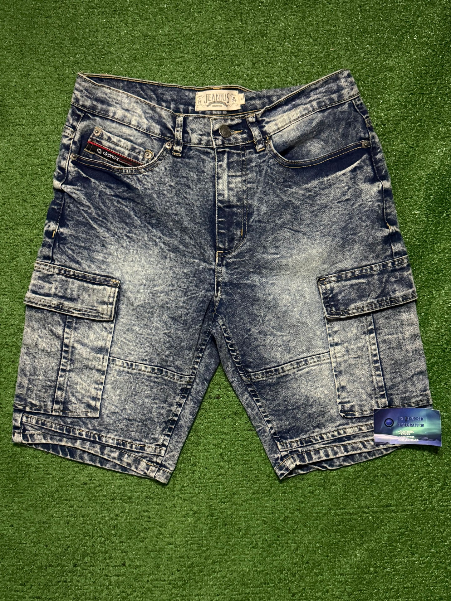 Vintage Akademiks Jorts