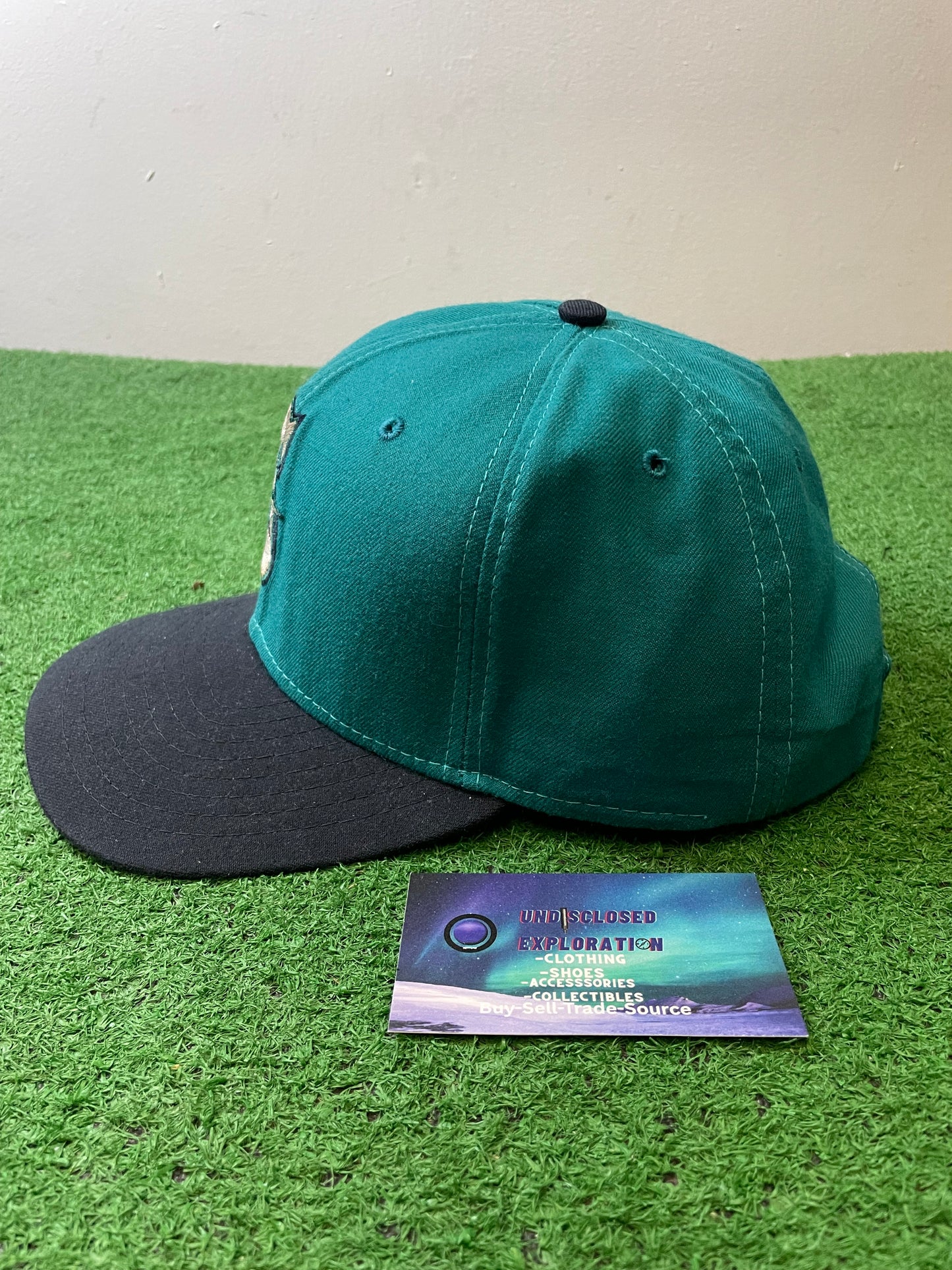 Vintage 1990s Seattle Mariners embroidered teal hat
