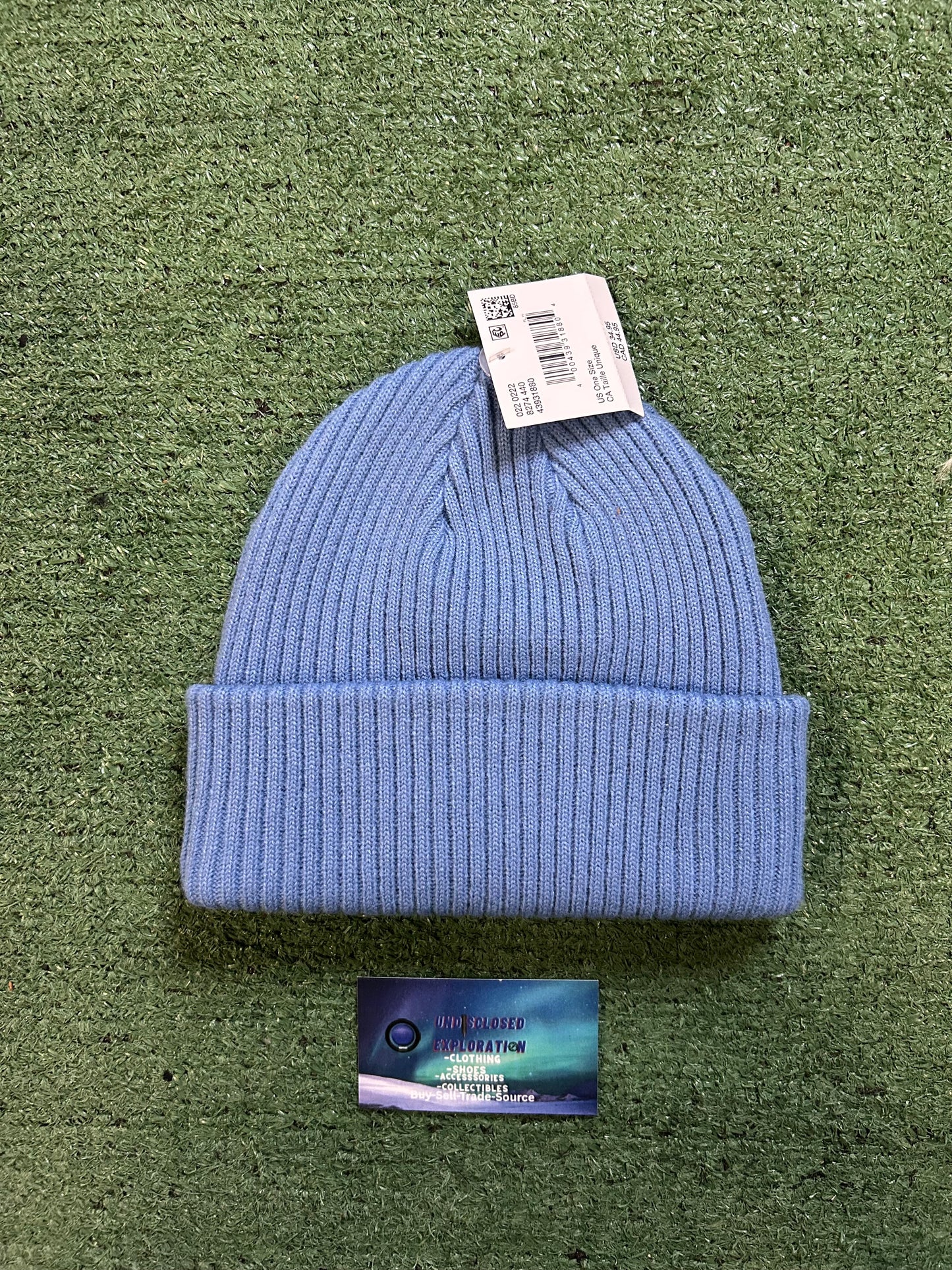 American eagle X Russell light blue beanie