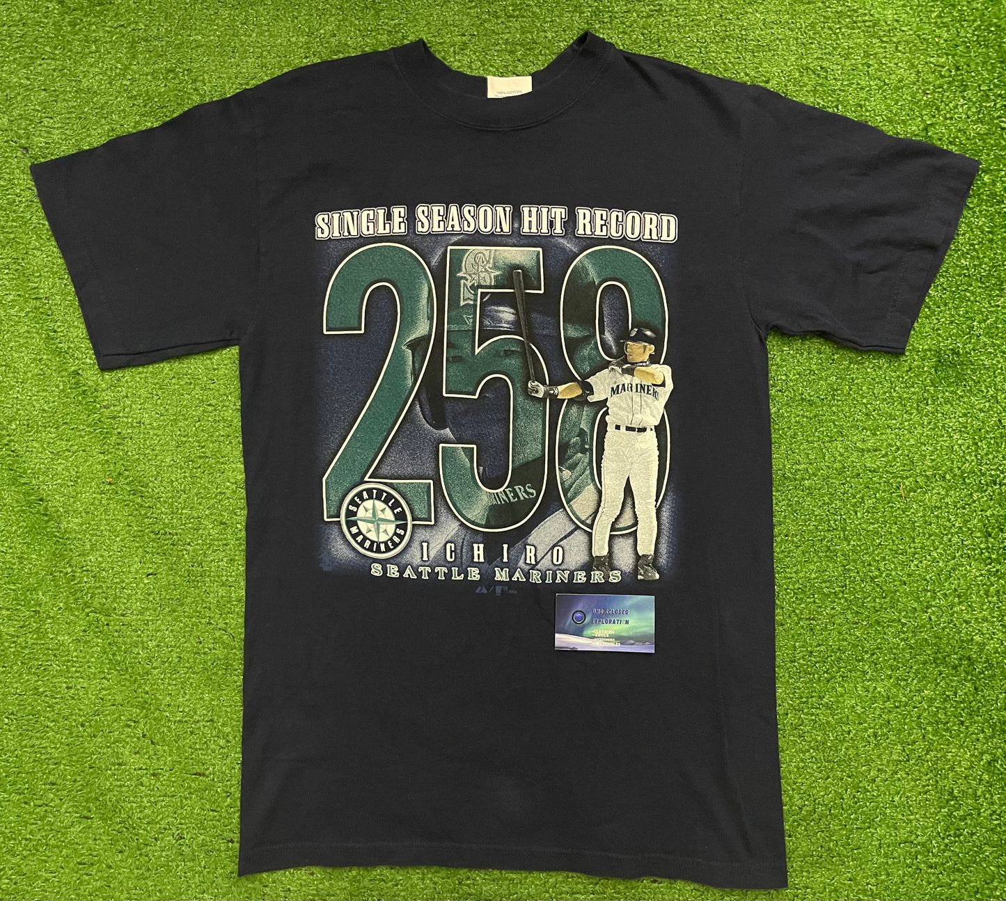 Vintage Ichiro Seattle Mariners single season hit record  Tee