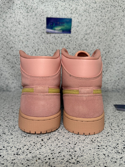 Jordan 1 Mid Coral Gold