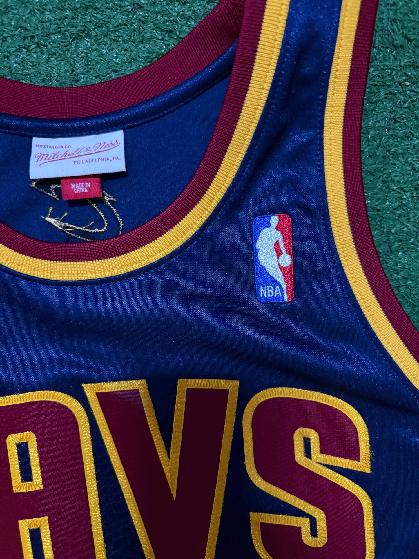 Kyrie Irving Rookie 2011-12 Cleveland Cavaliers Mitchell & Ness Authentic Jersey