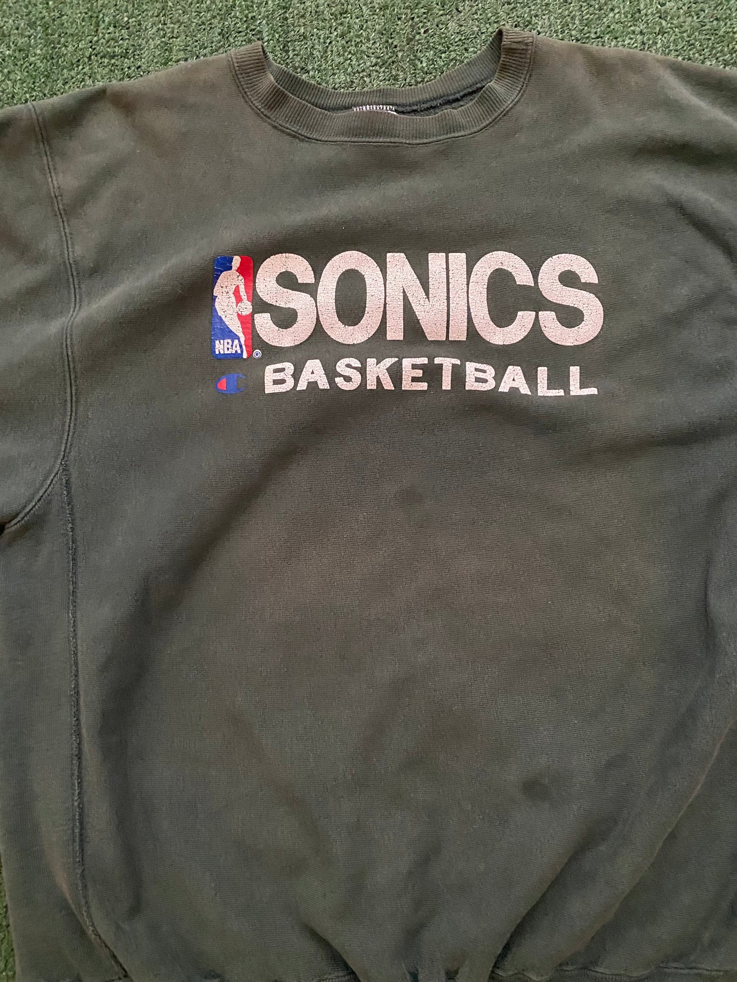 Vintage Seattle Supersonics Champion Reverse Weave crewneck